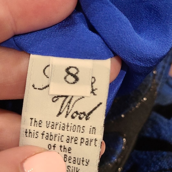 Tory Burton silk & wool vibrant blue and black suit - Picture 11 of 13